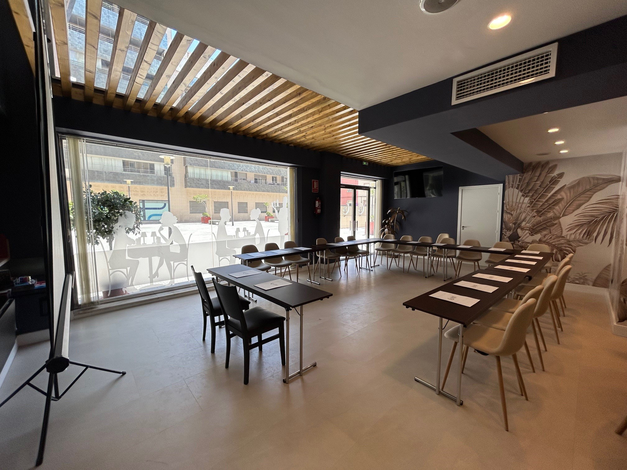 002_alta_cadizplaza Salón Hércules.jpg